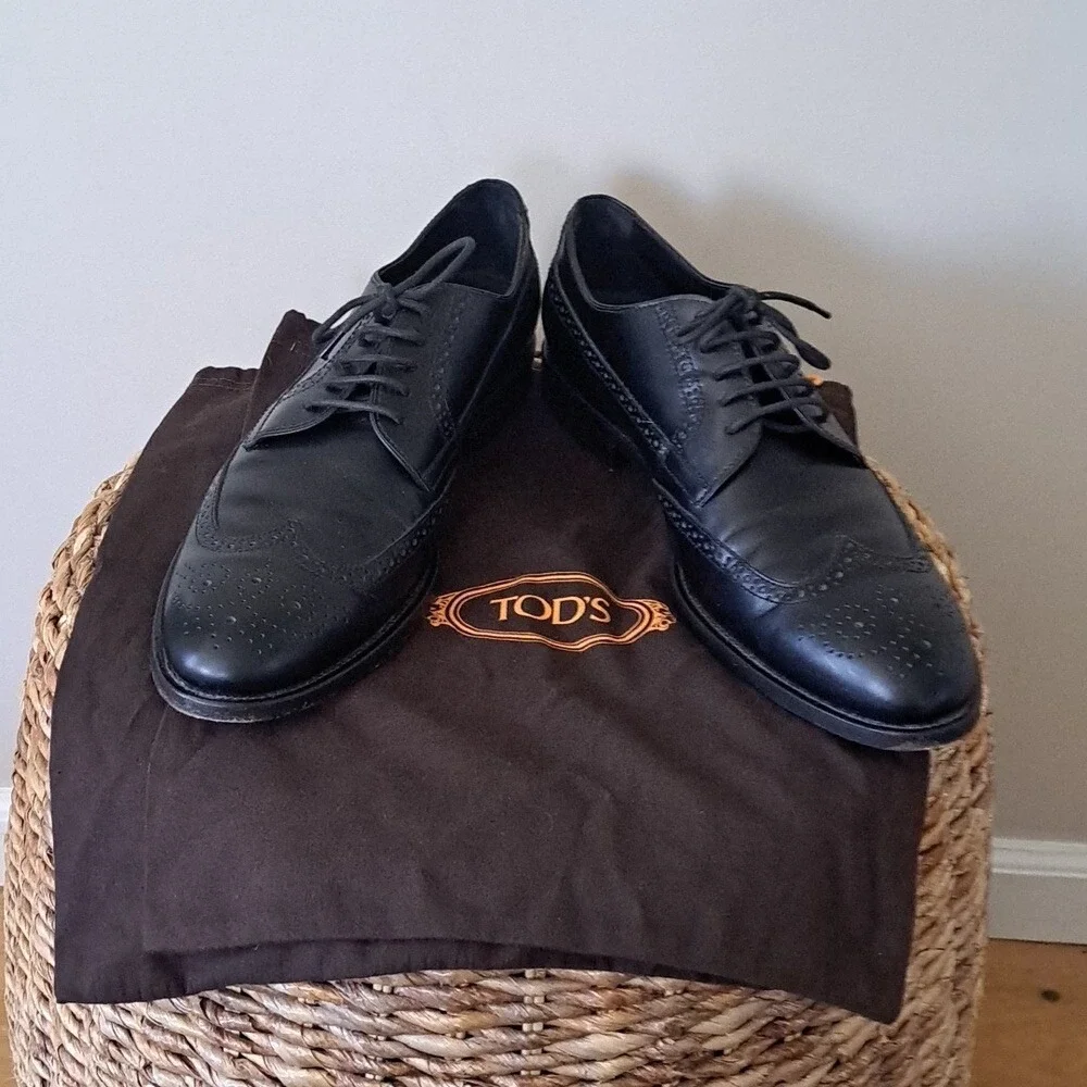 Tod's Mens Classic  Black Italian Leather Wingtip Oxford Dress Shoes‎ US12/IT11